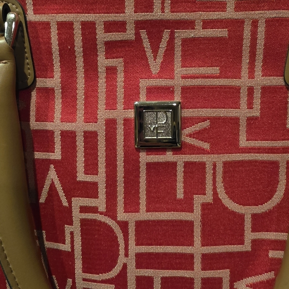 Diane Von Furstenberg Red Logo Jacquard Tote with Tan Trim - Picture 2 of 6